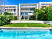 Moderna casa en condominio con vista despejada, Mirador...