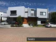 Moderna casa en El Campanario