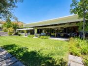 Moderna casa en excelente estado, condominio en Piedra...