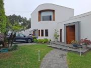 MODERNA CASA EN LA MOLINA DE 700 M2 CON 5 HABIT CON...