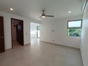 | Moderna casa, en renta. |