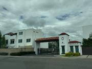 Moderna casa en renta amueblada en Valle Juriquilla