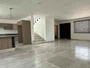 Moderna Casa En Renta en Lomas del marques