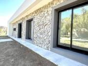 MODERNA CASA EN VENTA A ESTRENAR EN UNA PLANTA EL CANTON...