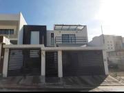 Moderna casa en Venta en Lomas del Pedregal