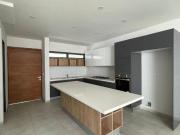 Moderna casa en VENTA en Tossá Residencial I