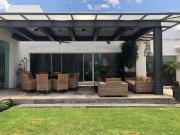 MODERNA CASA EN VENTA, RENTA O RENTA CON OPCIÓN A COMPRA