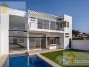 MODERNA CASA LOMAS DE CUERNAVACA A ESTRENAR