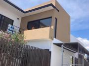 Moderna casa nueva con alberca en Atlatlahucan, Morelos