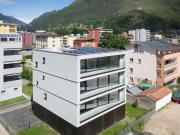 Moderna casa plurifamiliare con 3 unità da 3.5 locali a...