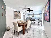 MODERNA CON JARDIN PRIVADO, AMPLIA TERRAZA Y PANELES...