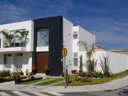 MODERNA FUNCIONAL AMPLIA 3REC/BAÑO ESQUINA JARDIN...