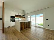 Moderna Moradia T3 em Fernão