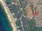 Moderna Moradia Unifamiliar em Construção, Isolada de...