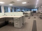 MODERNA OFICINA AMOBLADA DE 919 M2 EN CENTRO EMPRESARIAL