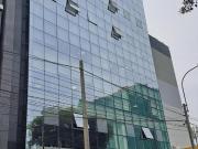 Moderna Oficina Implementada de 165 m²