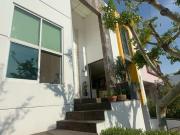 MODERNA RESIDENCIA EN VENTA PASEO SOLARES COTO 5 CASA 84...