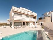 Moderna Villa de Lujo en Dehesa Campoamor, Orihuela En...