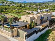 Moderna villa mediterránea, lista para entrar a vivir en...