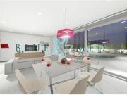 Modernas villas independientes en planta baja con...