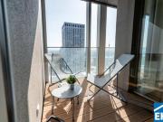 Moderne 1,5 Zi. Wohnung mit Loggia & Rooftop Wellness