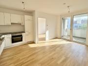 Moderne 1 Zi Wohnung mit Balkon nahe Milleniumcity...