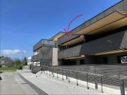 Moderne 2.5 Zimmer Wohnung in Neubau mit Balkon und...