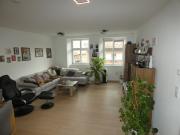 Moderne 2,5 Zimmer Wohnung mit EBK in kernsaniertem...