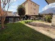 Moderne 2,5 Zimmer Wohnung mit privatem Außenbereich