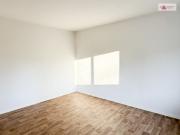 Moderne 2 Raum Wohnung im 1. Obergeschoss auf der...