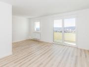 Moderne 2 Raum Wohnung mit Aufzug, Balkon und Dusche