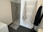 Moderne 2 Zi Wohnung mit großzügiger Loggia nahe...