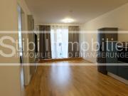 Moderne 2 Zi Wohnung mit Loggia + Garage Nähe Schloß...