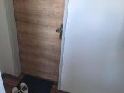 Moderne 2 Zimmer Dachgeschosswohnung mit Balkon in Hall