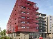 Moderne 2 Zimmer Dachgeschosswohnung mit Balkon & Pool –...