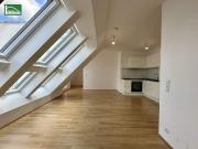 Moderne 2 Zimmer Dachgeschosswohnung mit Klimaanlage,...