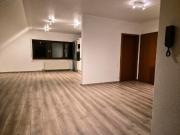Moderne 2 Zimmer DG Wohnung mit Loggia ab sofort verfügbar