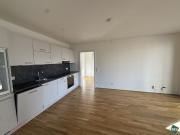 Moderne 2 Zimmer Wohnung mit Balkon nahe U1 Moderne 2 Zimmer Wohnung mit Balkon nahe U1