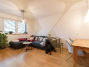 Moderne 2 Zimmer Wohnung mit Balkon und nagelneuer...