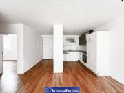Moderne 2 Zimmer Wohnung mit Küche, Garten & Terrasse in...