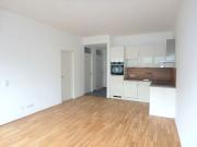 Moderne 2 Zimmer Wohnung mit Lift, Loggia und Garagenplatz