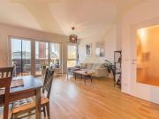 Moderne 2 Zimmer Wohnung mit Loggia, Tiefgarage & Top...