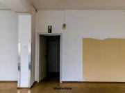 Moderne 2 Zimmer Wohnung Wohn /Esszimmer mit offener...