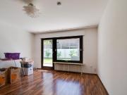 Moderne 3,5 Zimmer Erdgeschoßwohnung mit großem Garten