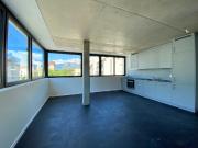 Moderne 3,5 Zimmer Wohnung im ersten Stock