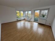 Moderne 3 Raum Whg. im 3. OG mit Wanne, 2 Balkone und...