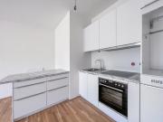 Moderne 3 Zimmer DG Wohnung in Zentrumslage von...