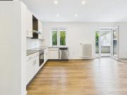 Moderne 3 Zimmer Erdgeschosswohnung mit Terrasse und...
