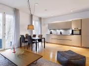 Moderne 3 Zimmer mit Möblierung und Blick in den Innenhof