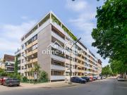 Moderne 3 Zimmer Stadtwohnung mit zwei Loggien in...